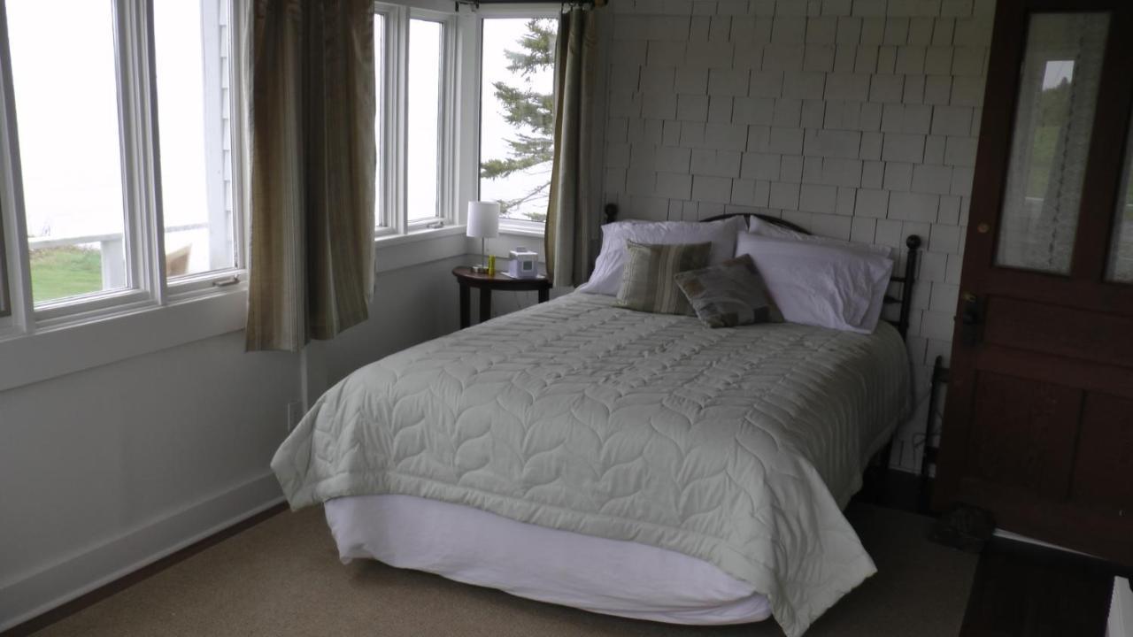 Cliffside Inn Little Pond ภายนอก รูปภาพ